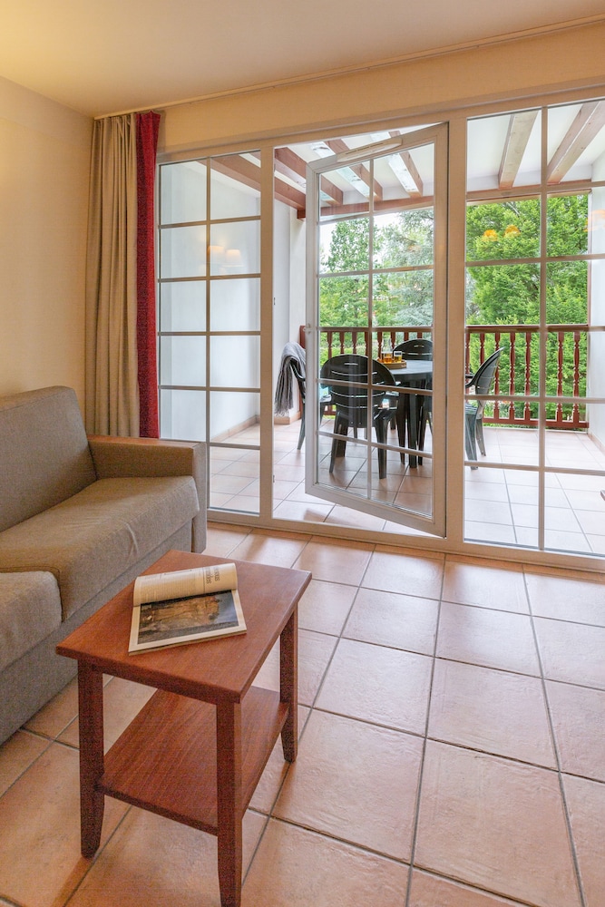 Residence Pierre & Vacances Le Parc D arradoy 16/50