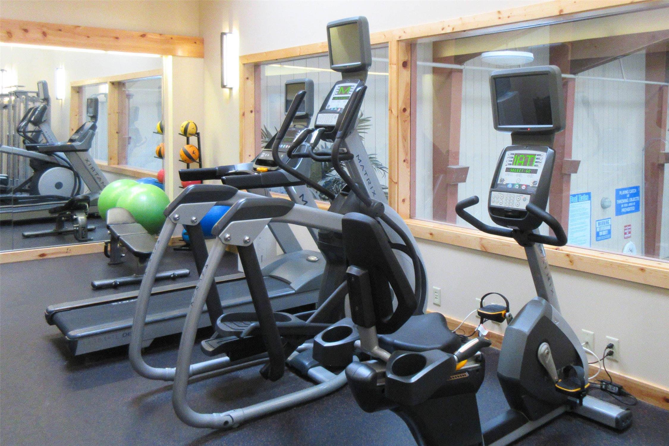 Quality Inn & Suites Detroit Lakes, MN 16/17