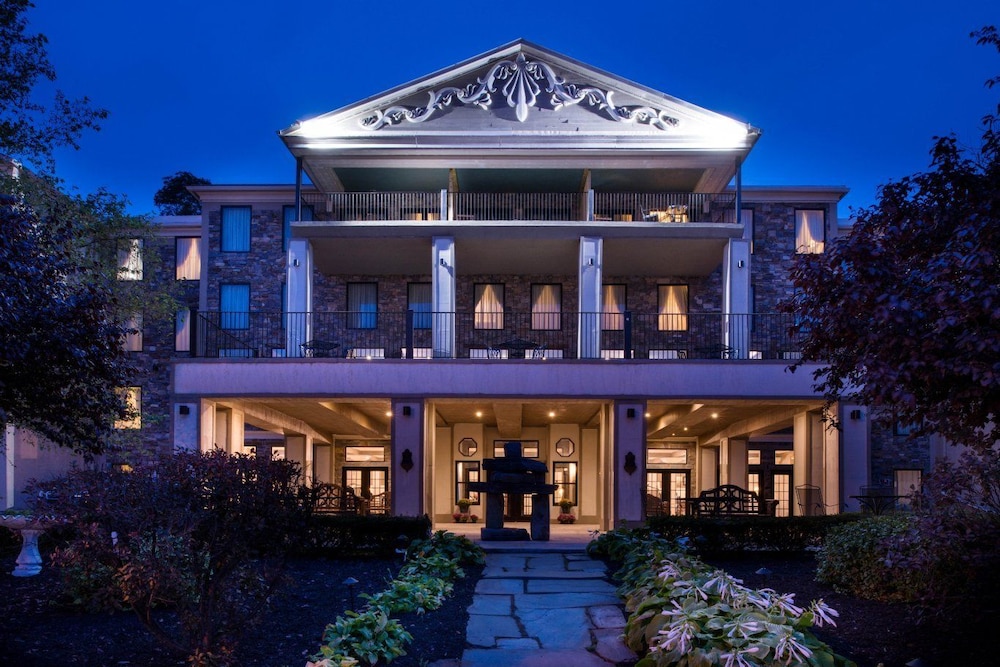 Niagara Crossing Hotel and Spa 5/39