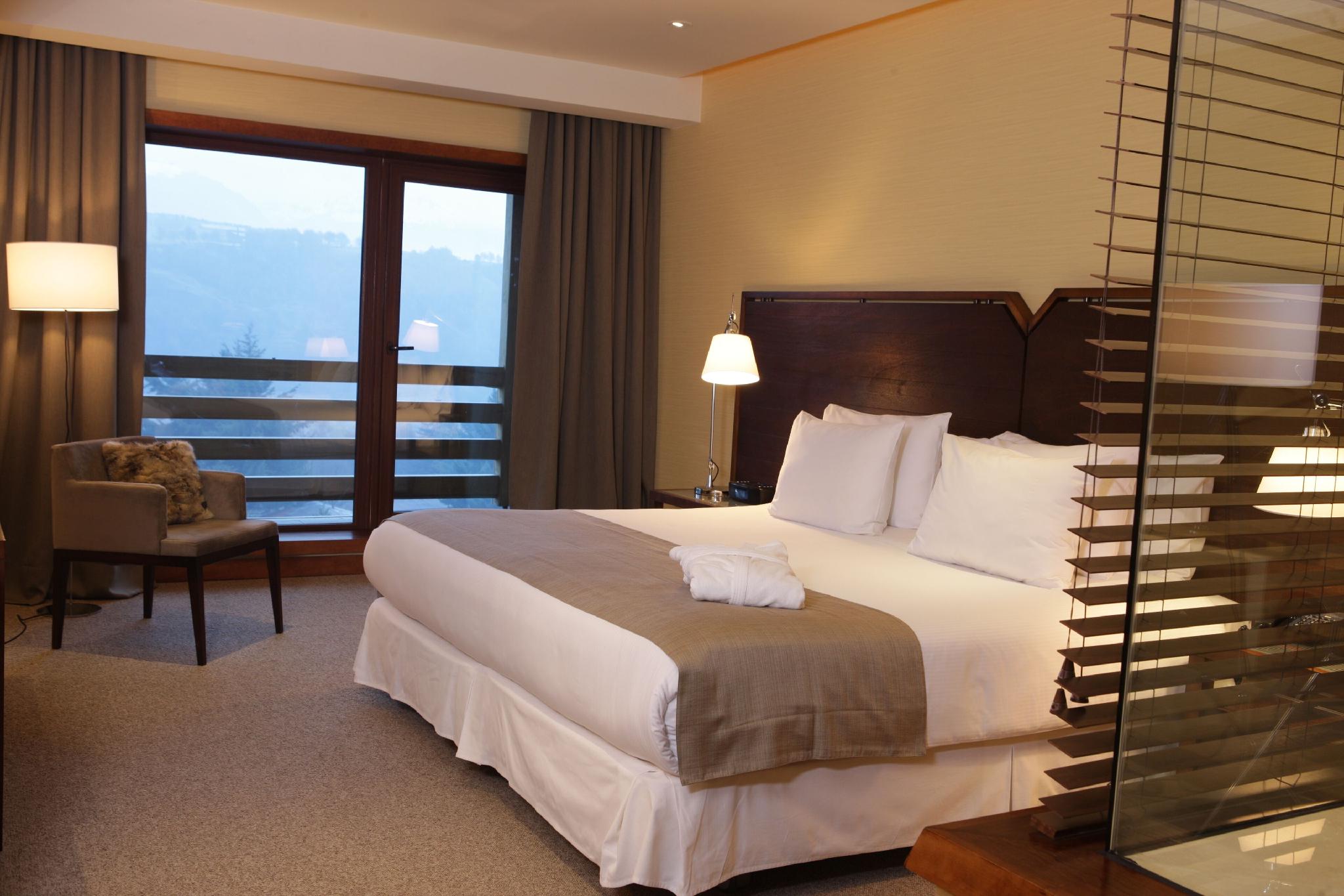 Hotel Dreams de la Patagonia 6/12
