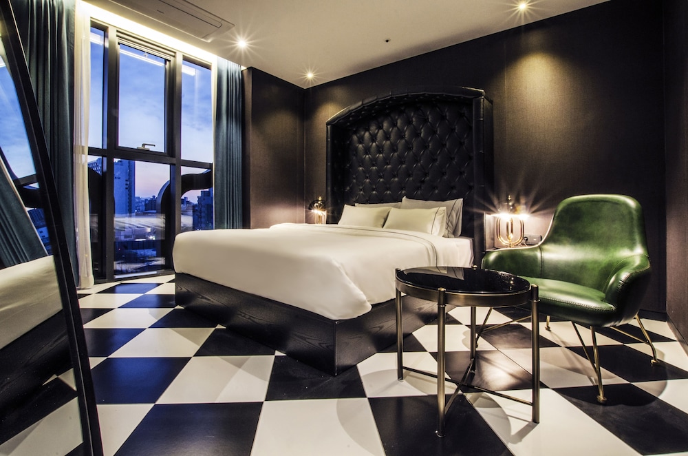 Hotel The Designers Premier Kondae 7/74