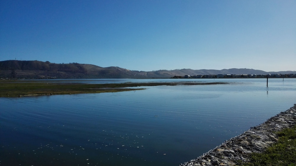 Premier Resort the Moorings Knysna 67/74