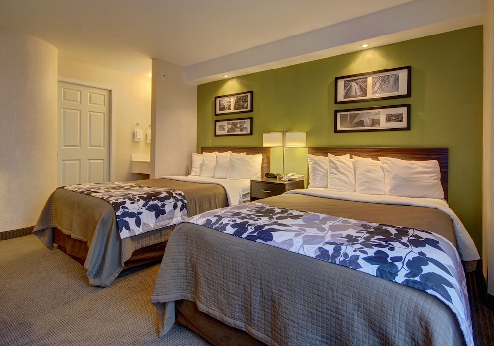 Sleep Inn Sea Tac Airport 6/32
