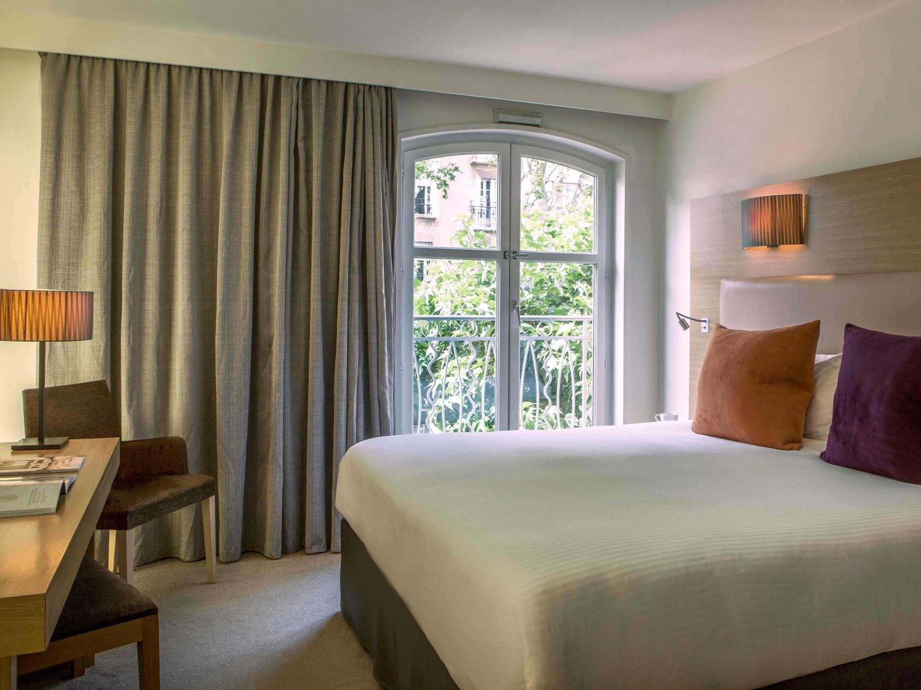 Classic, Queen Bed, Grand Hotel Roi Rene Aix - MGallery Collection 2/5