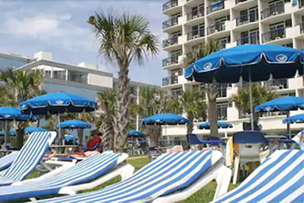Boardwalk Beach Resort 30/40