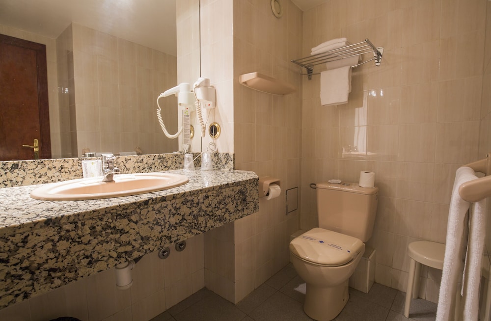 Hotel Cervol 44/44
