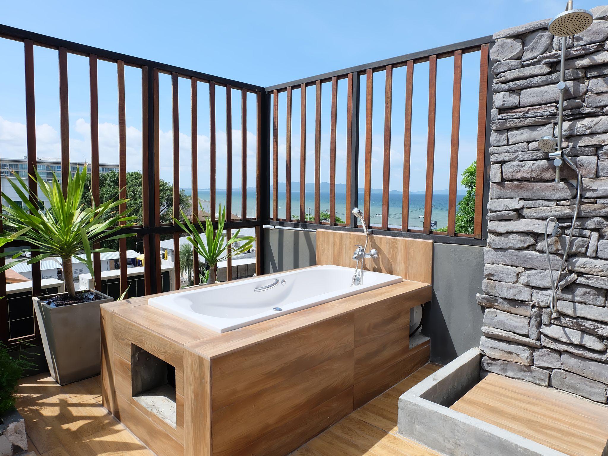 5Ive Beach House Hotel 34/43