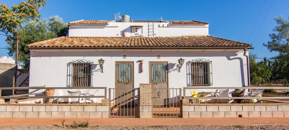 El Cortijo 3/50