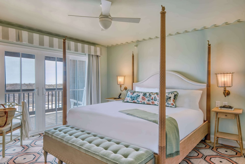 Ocean, King Bed