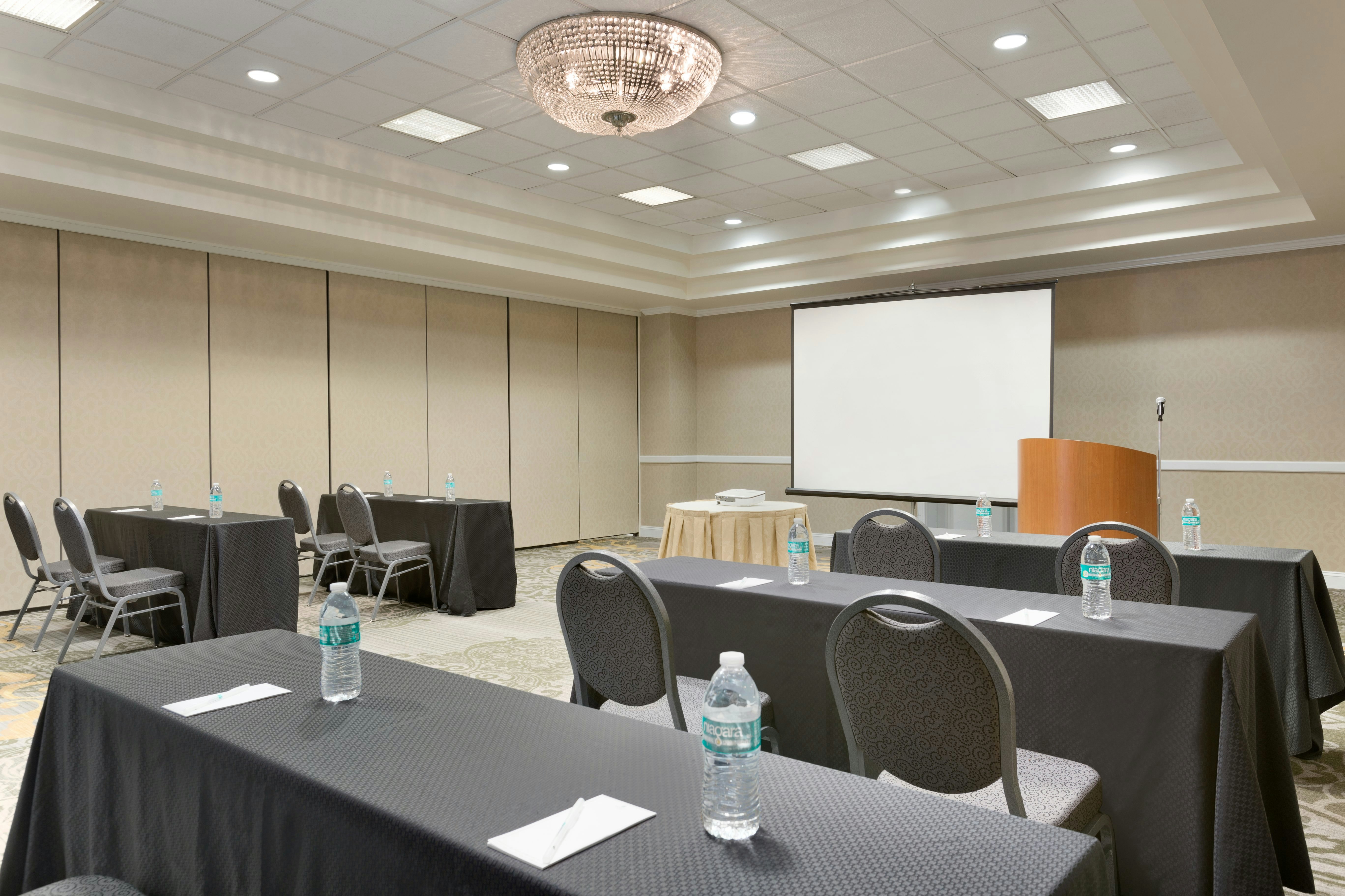 Embassy Suites by Hilton Newark Wilmington South 41/50