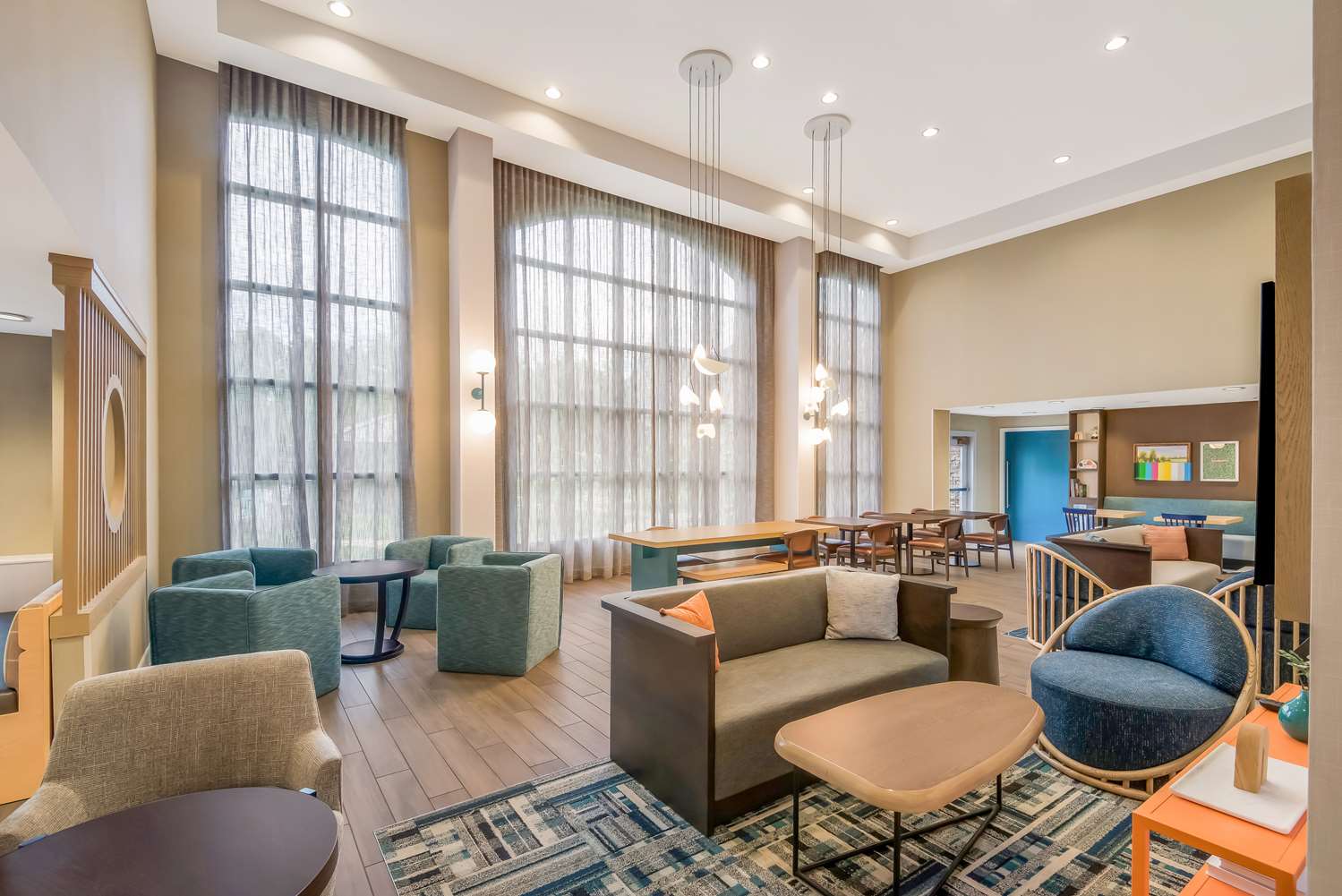 Sonesta ES Suites Andover Boston 32/60