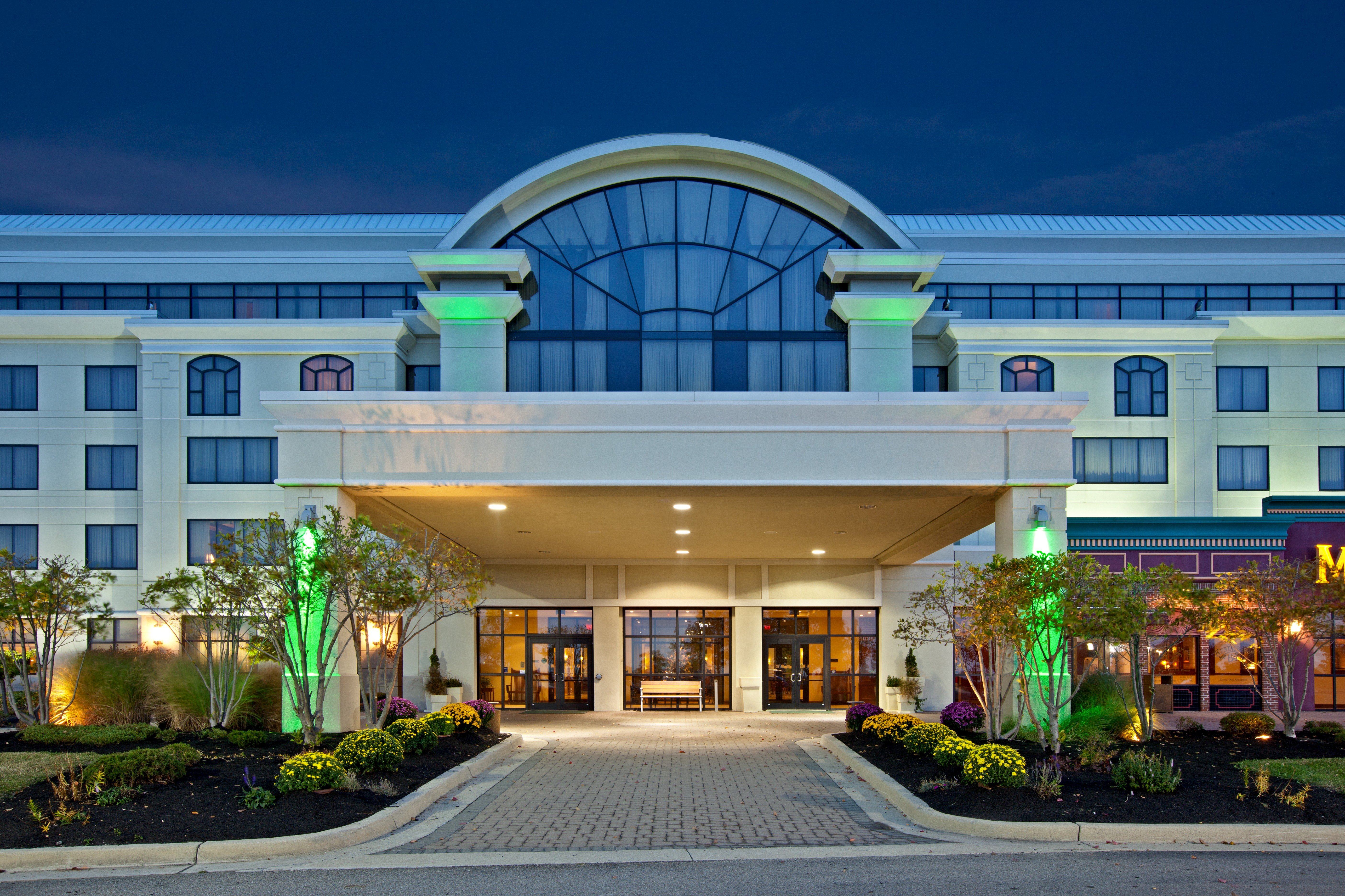 Holiday Inn Wilmington 2/50