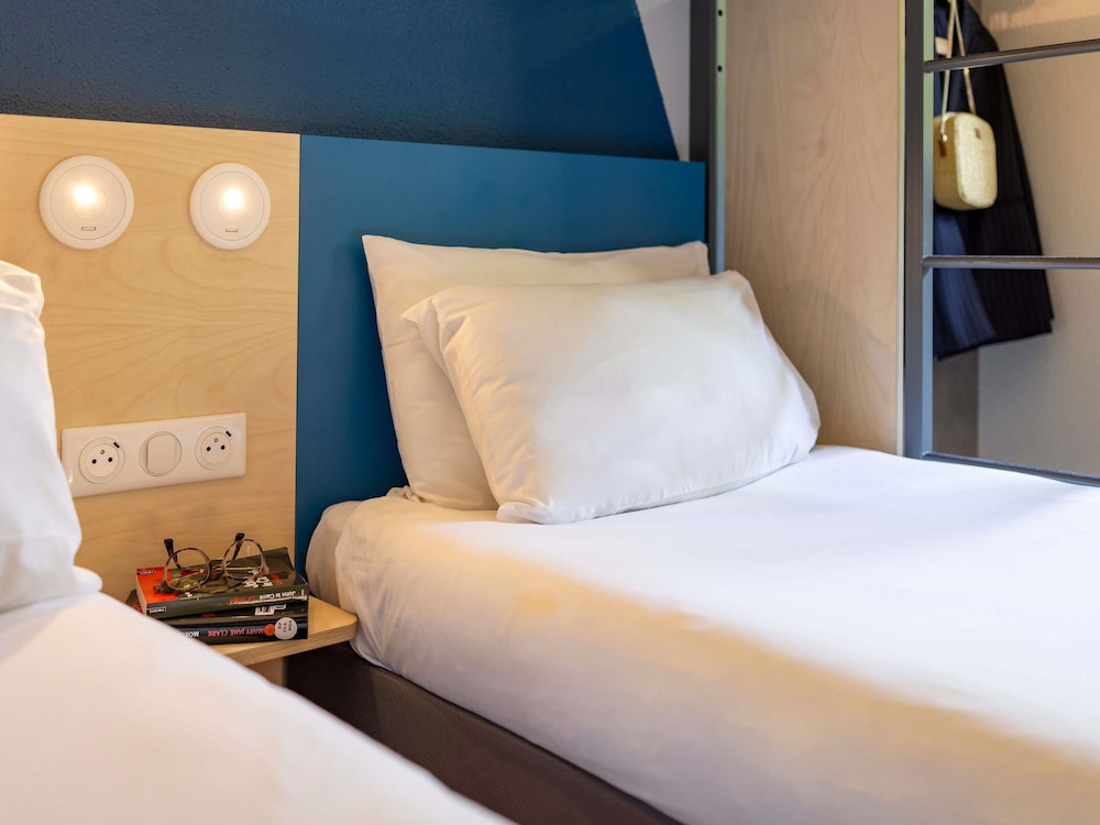ibis budget Bourg en Bresse 23/43