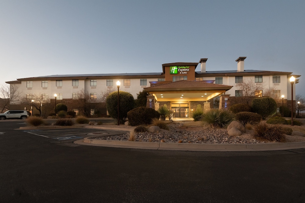 Holiday Inn Express Hotel Suites St George North 6/48