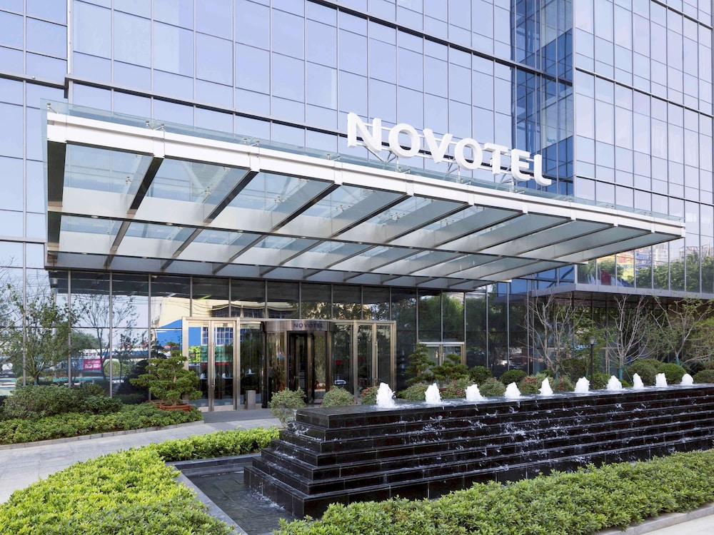 Novotel Rizhao Suning 6/73