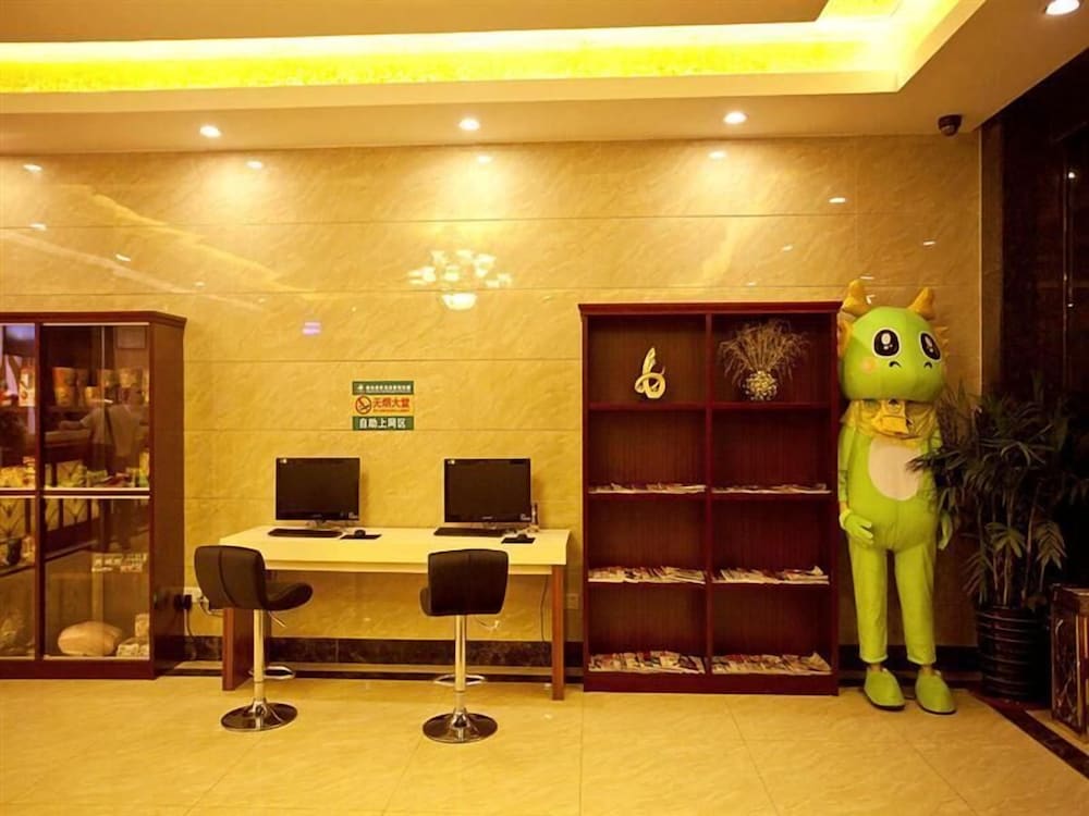 GreenTree Inn Zhuhai Changlong Airport 22/25