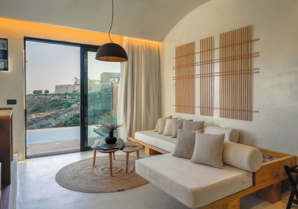 KOIA All Suite Wellbeing Resort 52/73