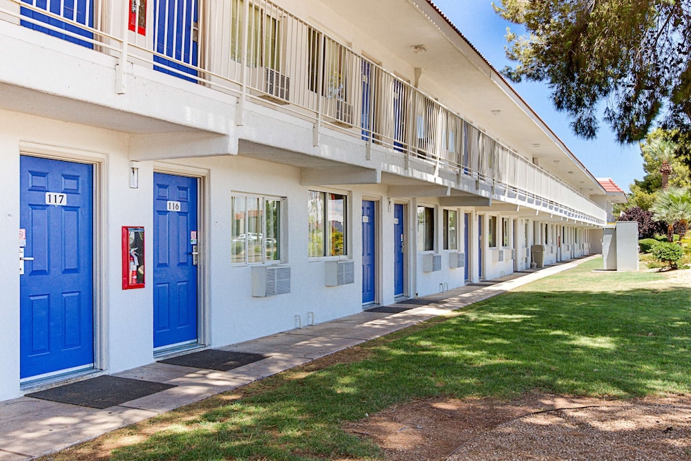 Motel6 Tempe, AZ - Scottsdale South 8/46