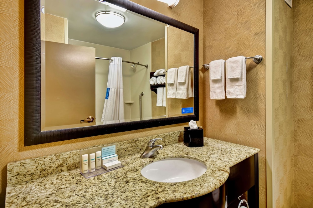 Hampton Inn Starkville Mississippi State University 13/31