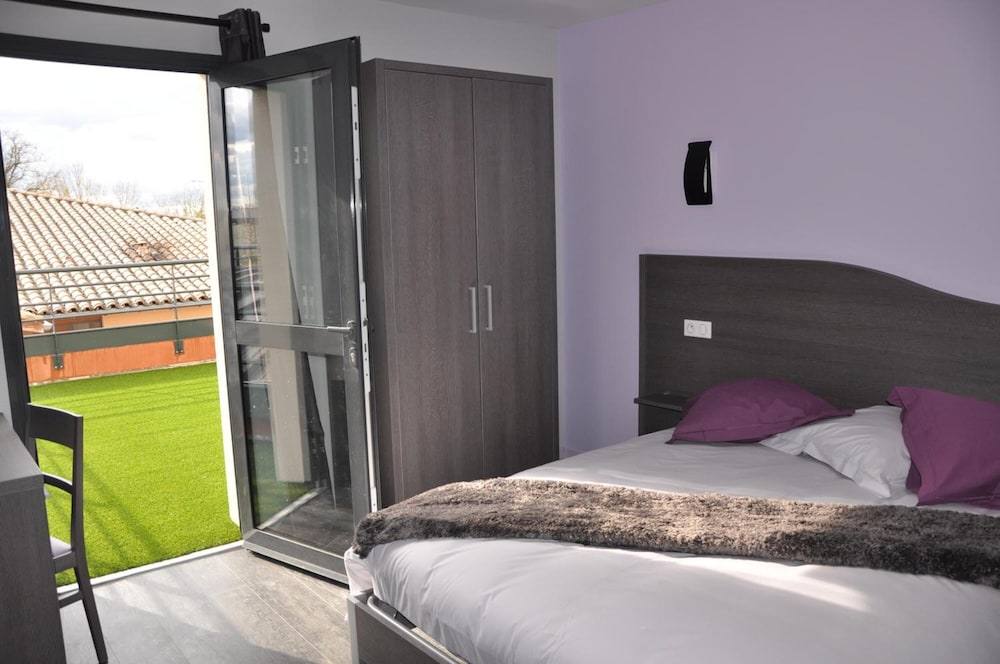 INTERHOTEL HOTEL DES ARTS 14/67