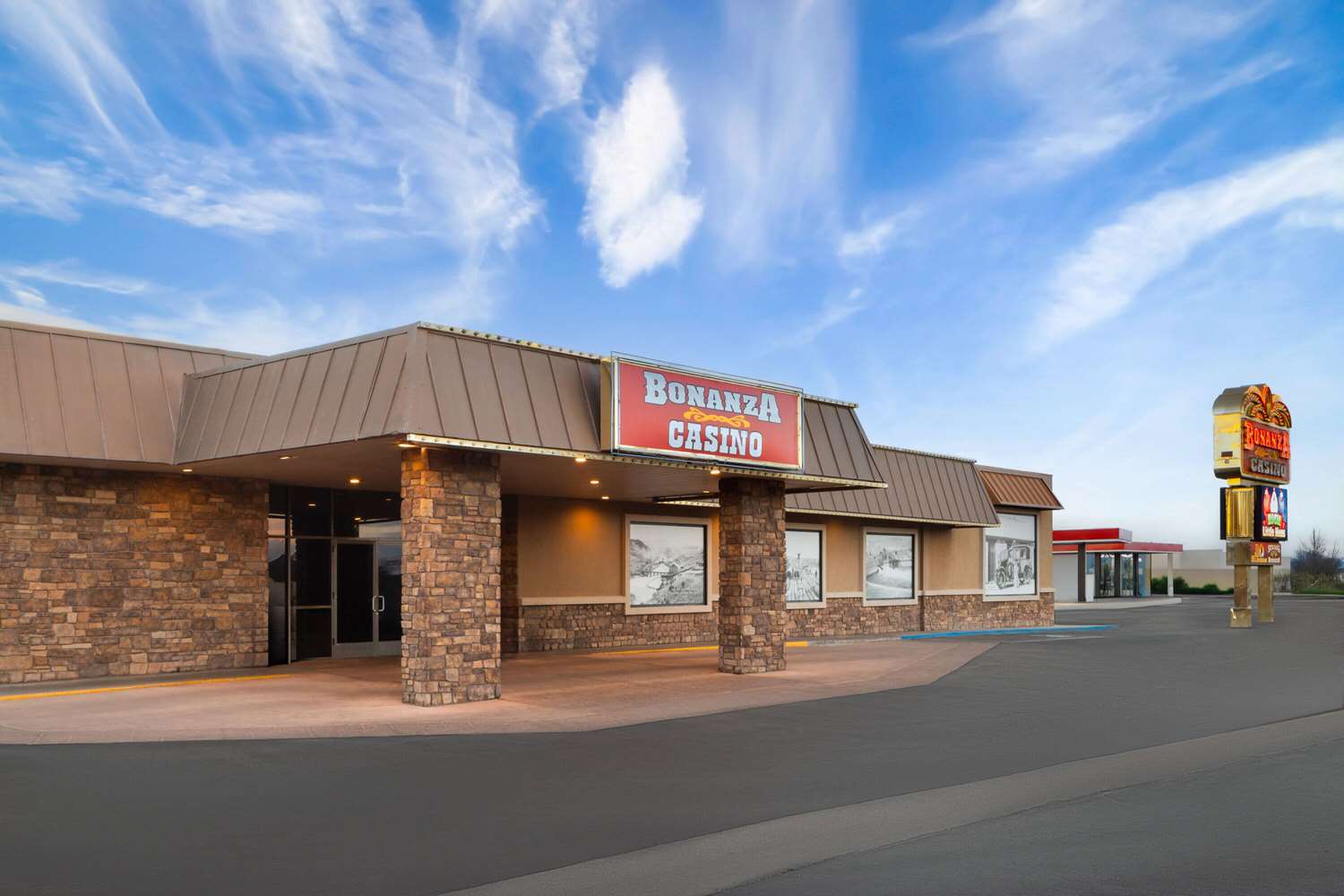 Super 8 by Wyndham Fallon 4/16