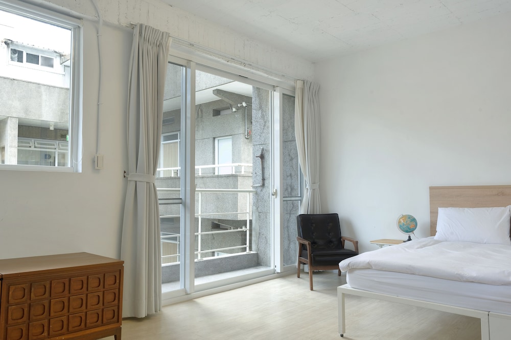 Flip Flop Hostel 25/76