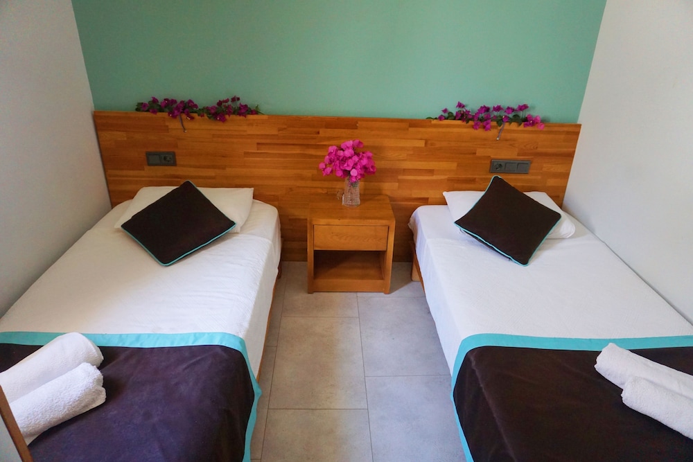 Cobanoglu Otel 22/37