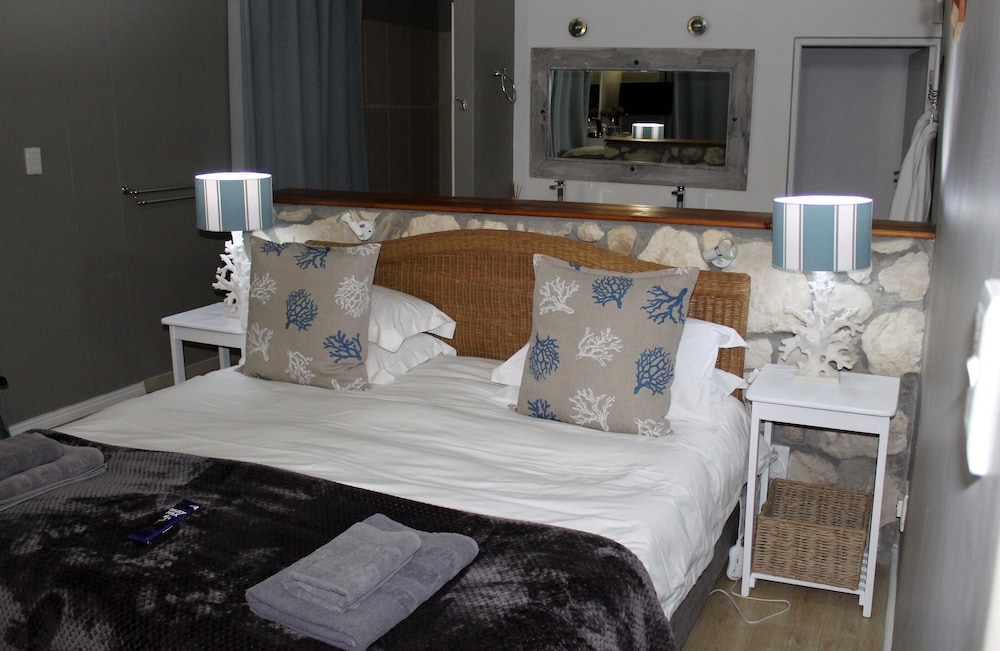 Kleinzee Oceanfront Guesthouse 26/43
