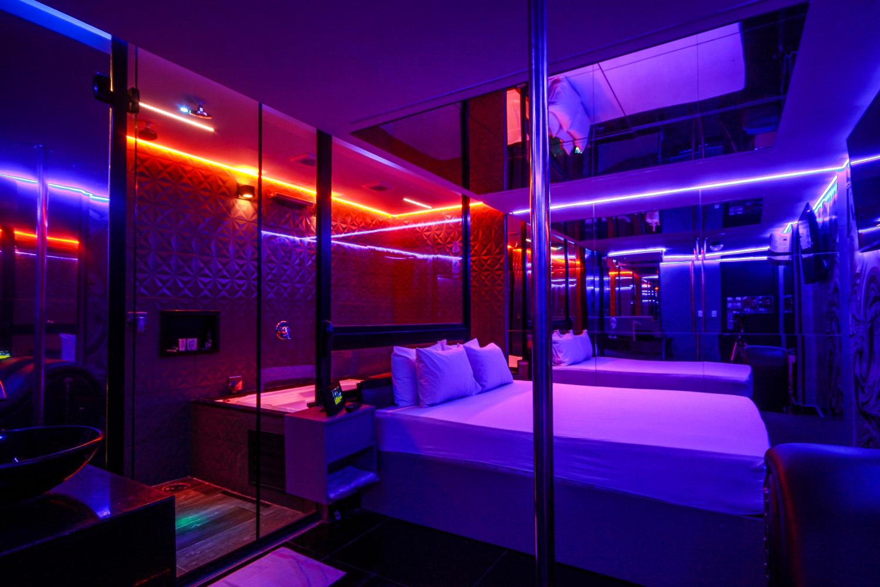 Adrenalina Hotel - Adults Only 35/51