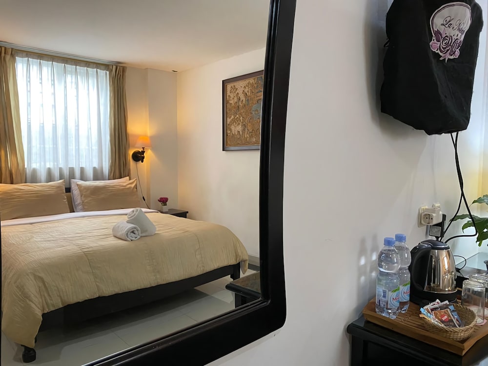 La Nostalgie Boutique Hotel 40/42