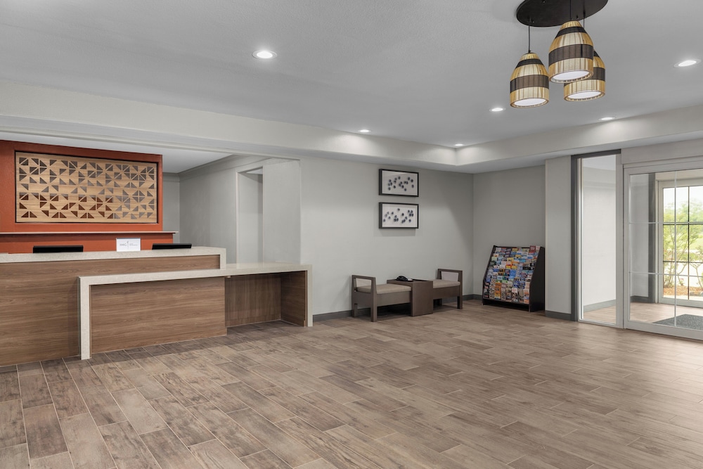 Candlewood Suites Hotel Texas City 10/53