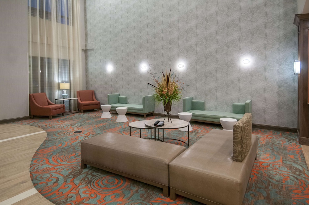 Hampton Inn & Suites Pensacola/I-10 Pine Forest Road 25/47