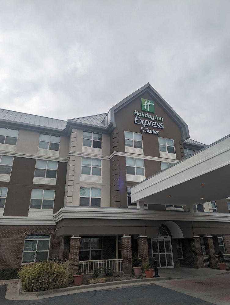 Holiday Inn Express & Suites Salt Lake City N - Bountiful, an IHG Hotel 4/55