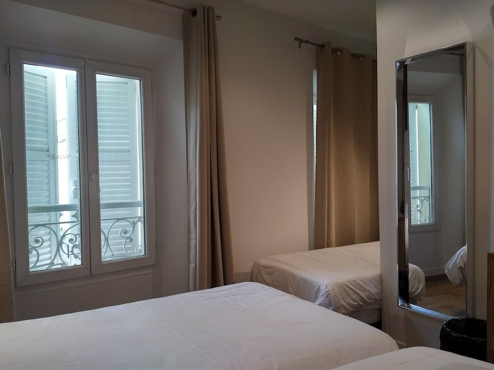 Le Florian Hotel 21/47