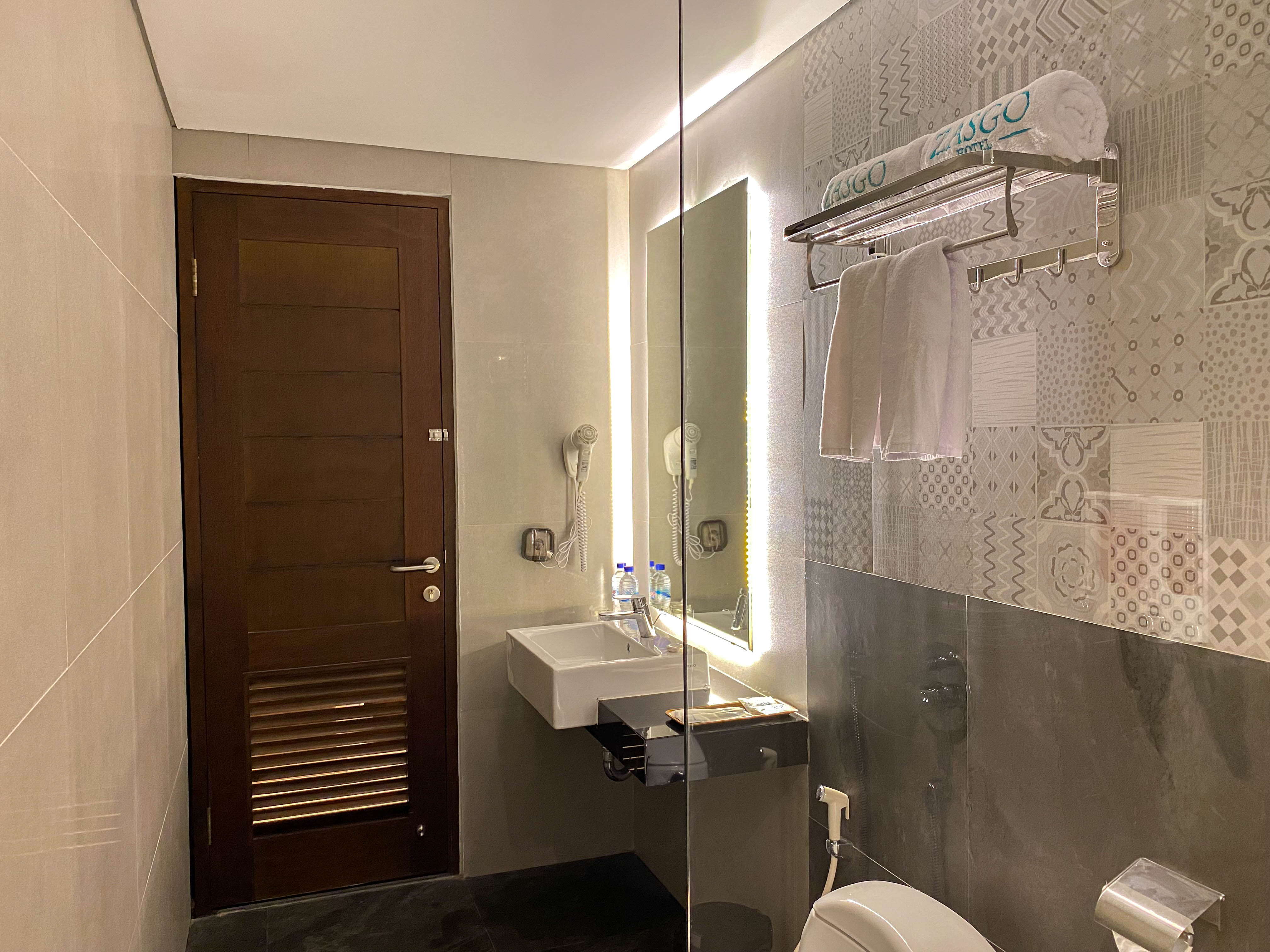 غرفة بريميير مفردة بإطلالة على البحر، Zasgo Hotel 4/4
