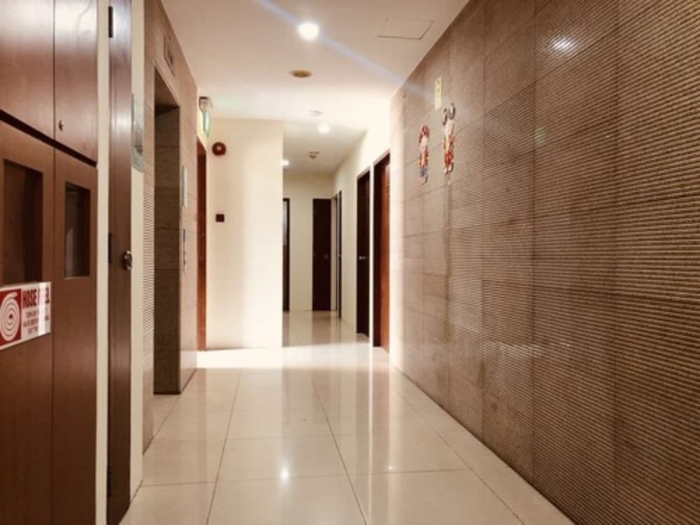Jh Hotel 21/27