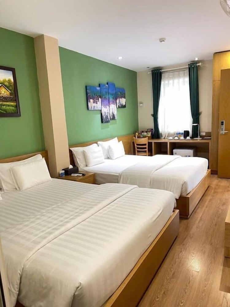 A25 Hotel - 142 Bui Thi Xuan 22/63