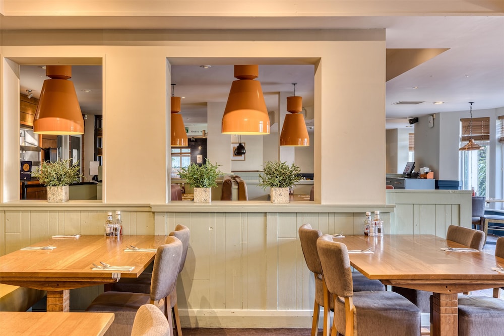 Premier Inn Birmingham Central Hagley Road 30/41