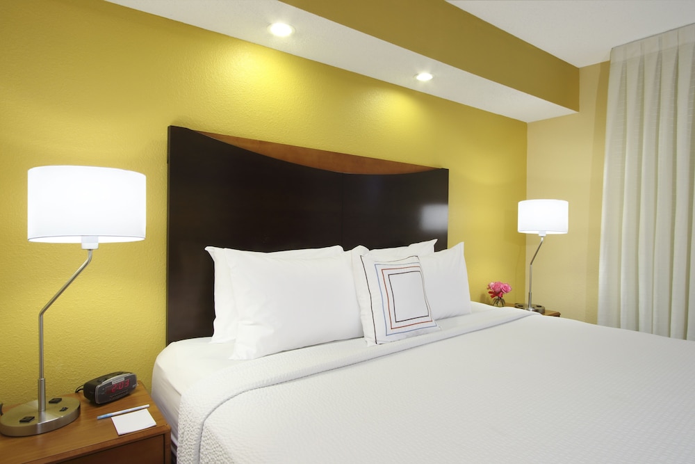 フェアフィールド イン & スイーツ バイ マリオット コロラド スプリングス サウス(FAIRFIELD INN SUITES BY MARRIOTT COLORADO SPRINGS SOUTH) 写真2