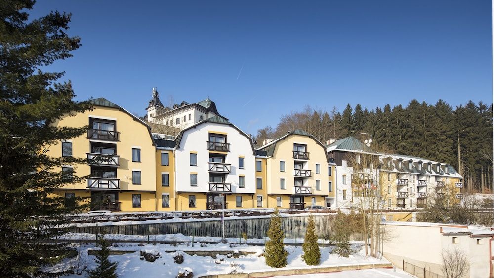 Spa hotel Devin 38/44