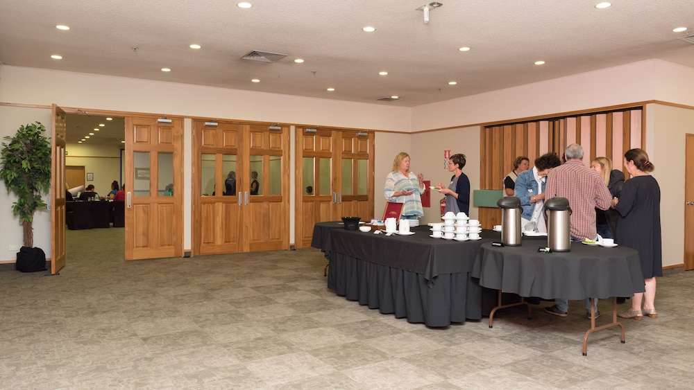 Lobby at Distinction Hamilton Hotel Conference Centre, HAMILTON - NZ