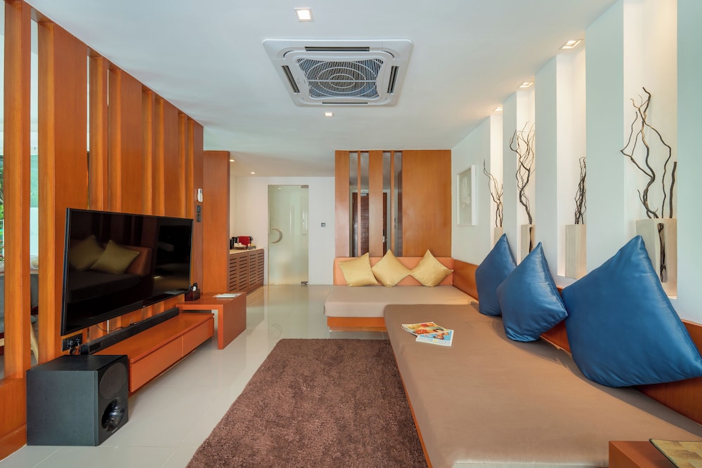 La Flora Resort Patong 44/70