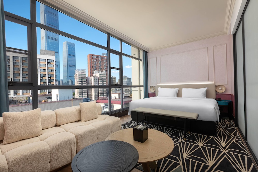 Days Hotel by Wyndham Changsha Wuyi Square 7/18