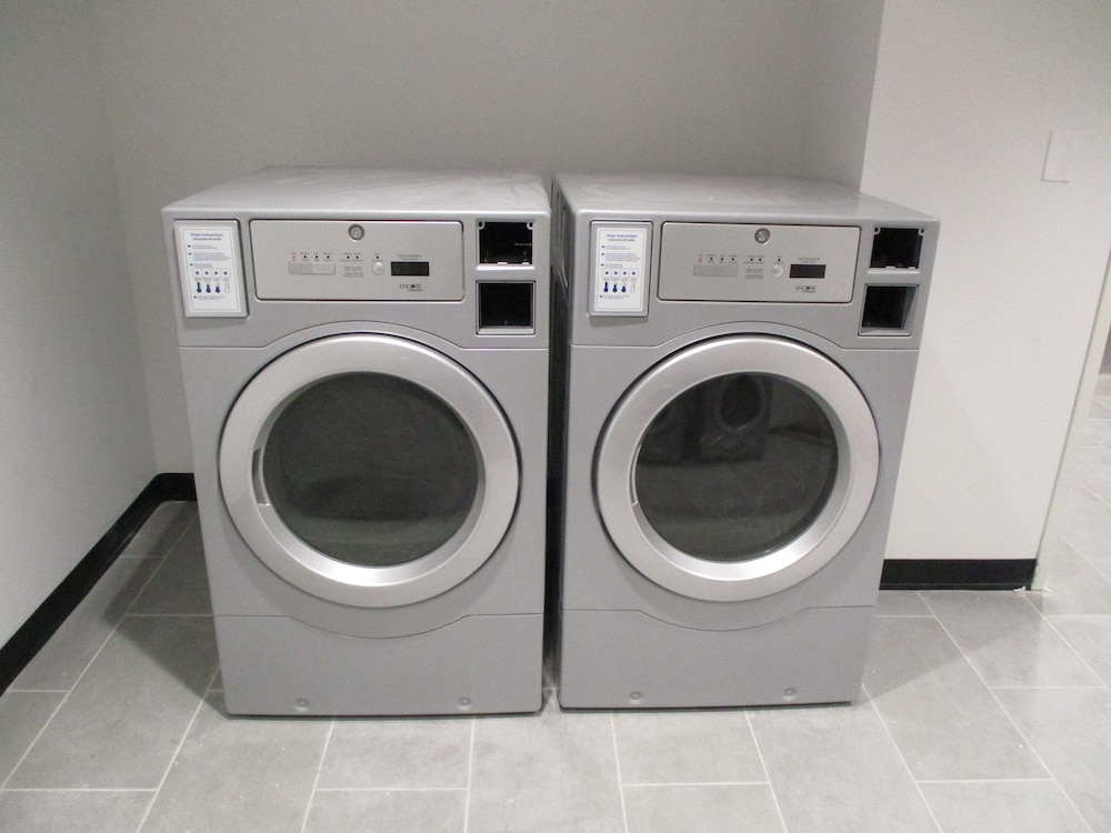 Best Western Plus Executive Residency Marion 20/42