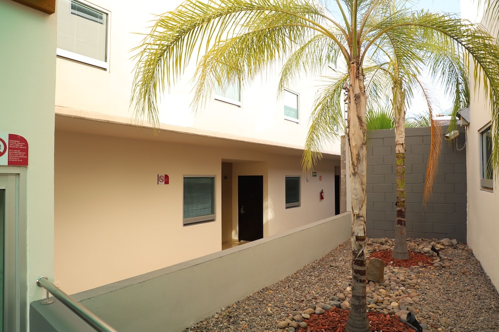 Home Suites Rotarismo 3/56