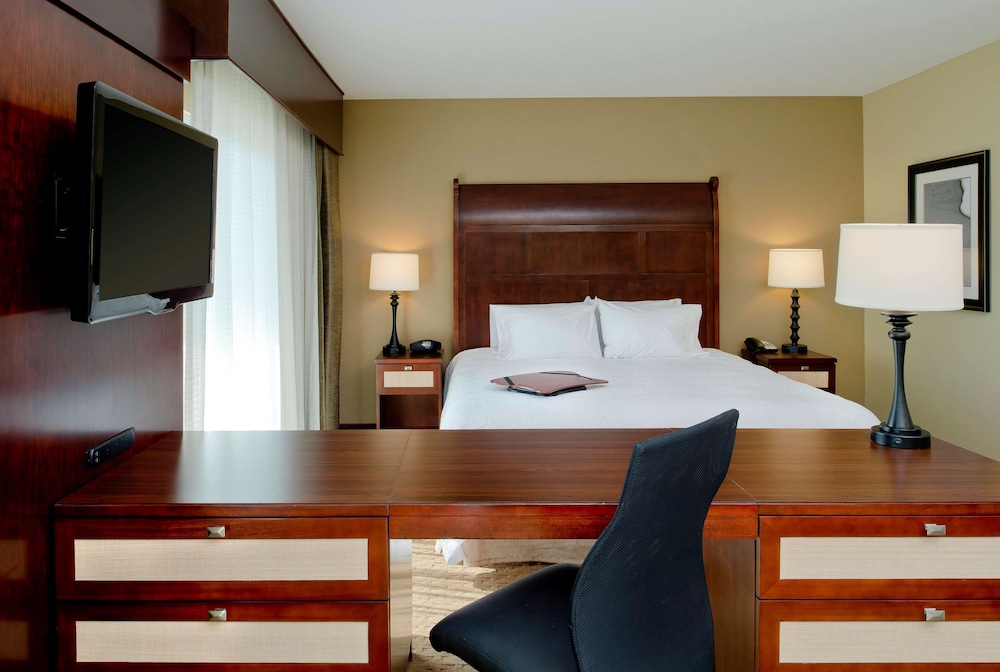 Hampton Inn And Suites Ocean City Bayfront Convention Center 15/41