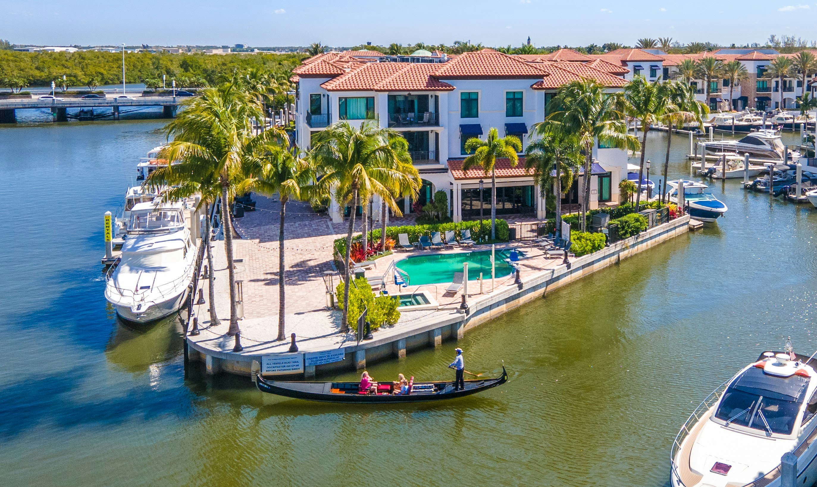 Naples Bay Resort 59/72