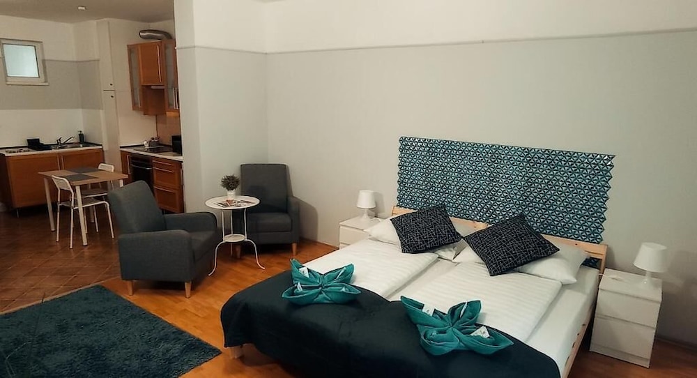 Agape Apartments 21/68