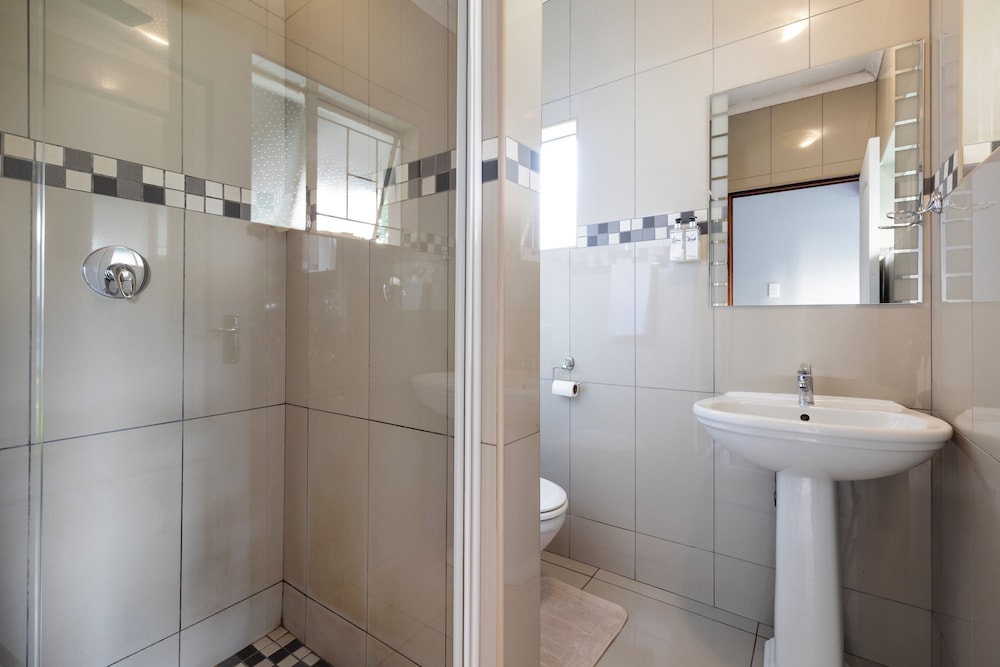 Menlyn Apartments 46/48