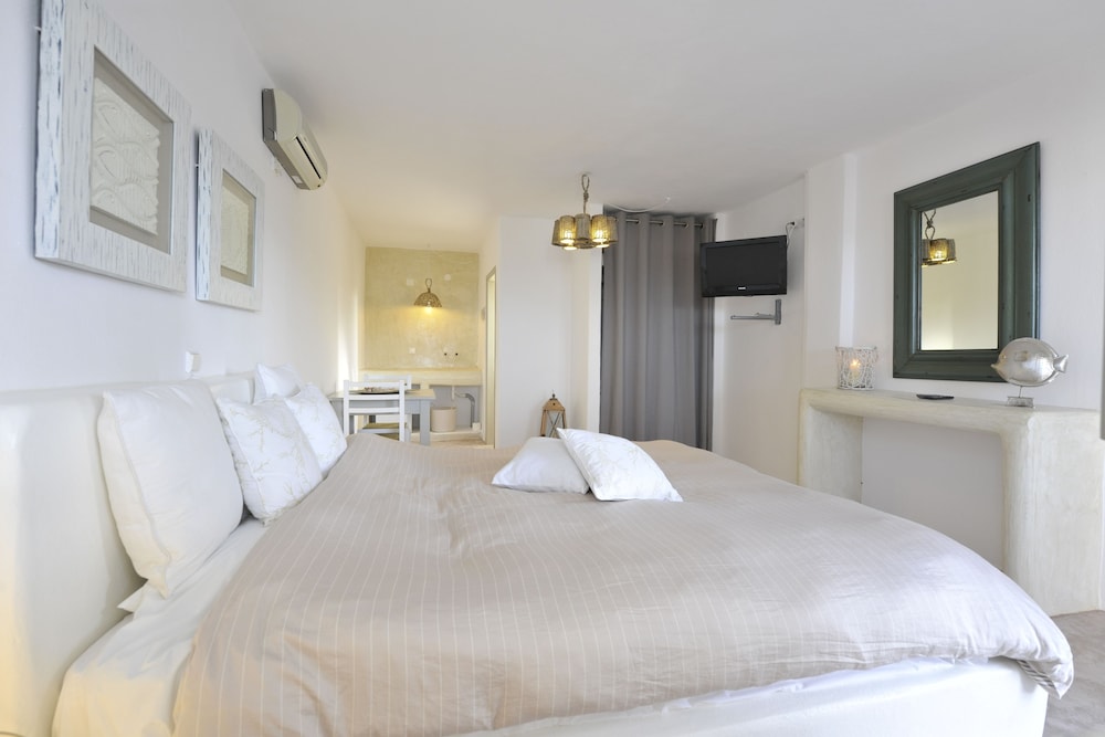 Anemoi Resort 9/50
